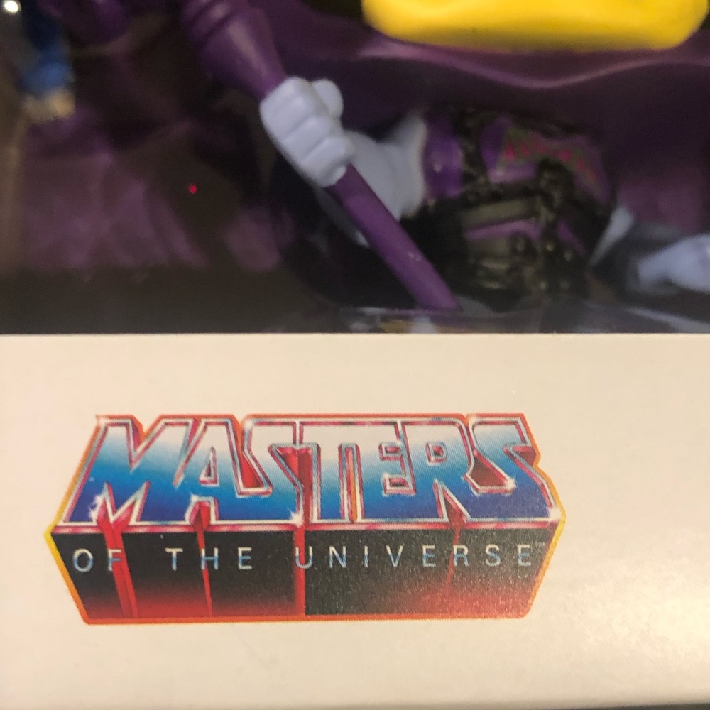 Funko Pop Skeletor Hallmark Ornament Collectible - Picture 6 of 7